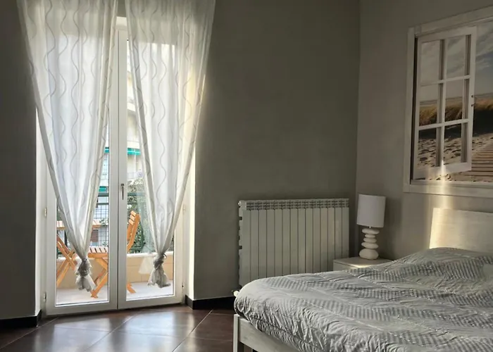 Le Crudi Pegli Lägenhet